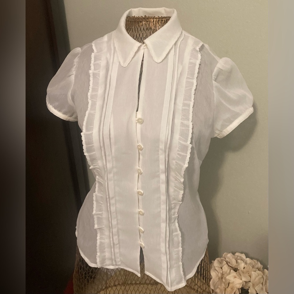 Ann Taylor Loft Petites Short Sleeve Button Front Sheer Ruffle Blouse  Size 0P